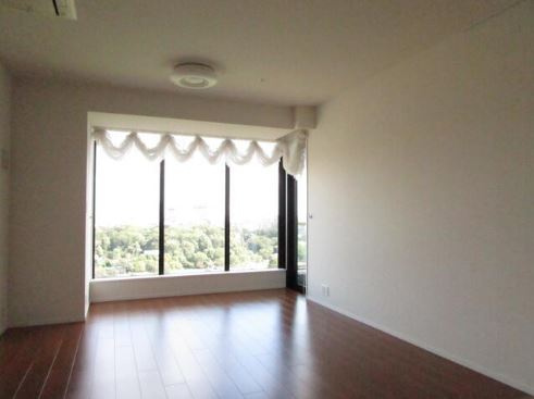 台東区池之端２丁目の賃貸マンションの居間・リビング|他参照