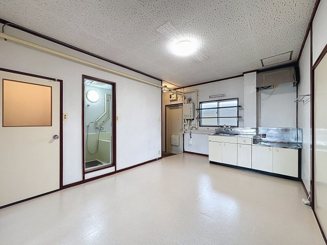 天空の山暮らしの居間・リビング