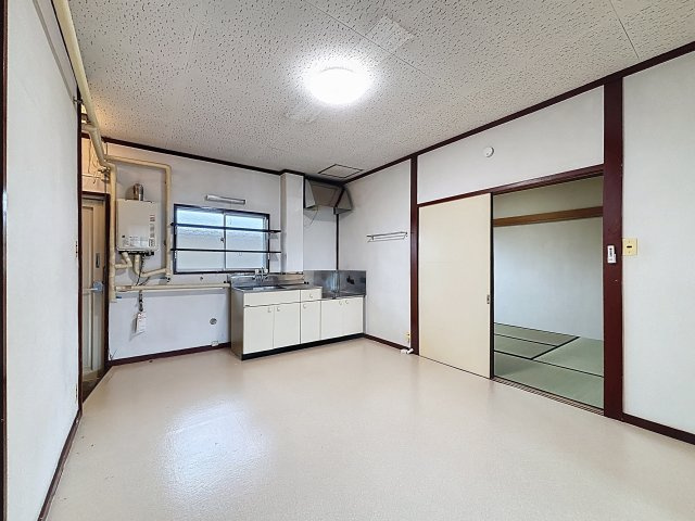 天空の山暮らしのキッチン