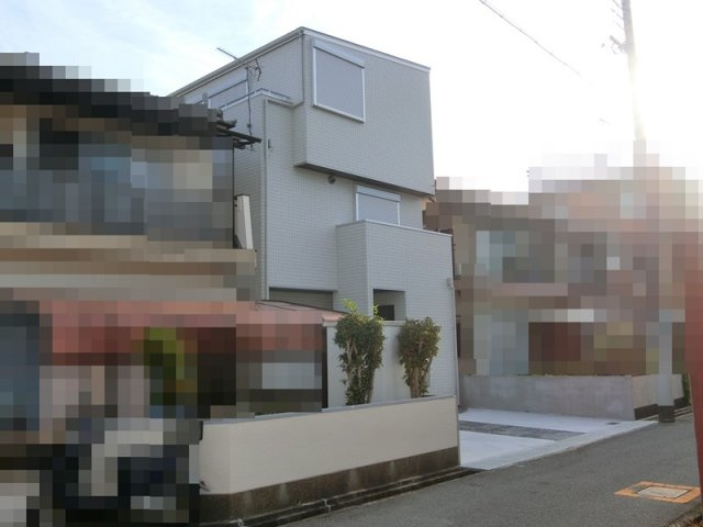 明石市旭が丘　新築戸建の前面道路含む現地写真