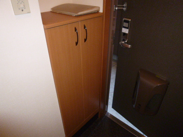 コンフォールの玄関|シューズボックス