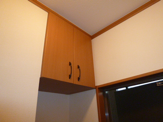 コンフォールの玄関|シューズボックス（上）