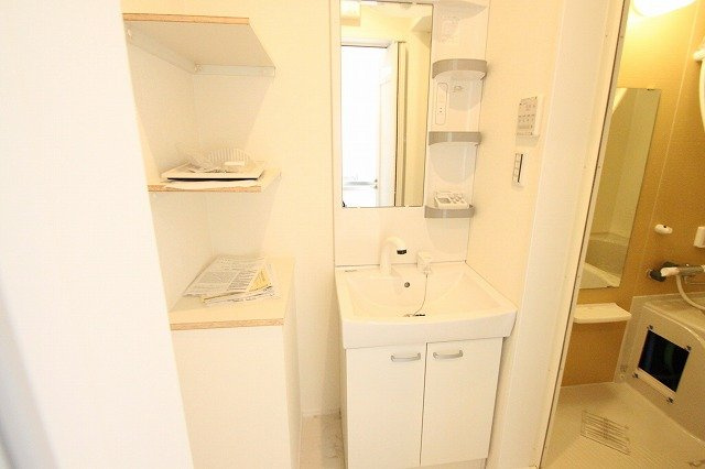 ＡＳＴＡ　ＭＡＳＵＭＩ(近畿大学一人暮らし)の洗面所