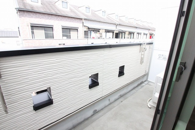 ＡＳＴＡ　ＭＡＳＵＭＩ(近畿大学一人暮らし)のバルコニー