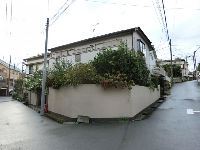 八千代市八千代台北１２丁目　中古戸建　土地約５３坪・建物はゆったり約４４坪の前面道路含む現地写真