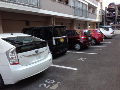 【駐車場】 | 藤が丘パークハウス | 平置き駐車場