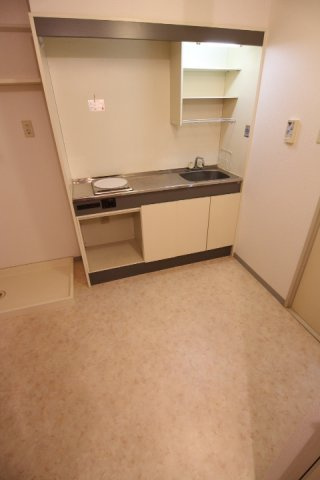 YKハイツ旭が丘の居間・リビング