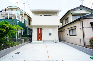 【外観】 | 現地写真　建物完成しました！ご内覧等、お気軽にどうぞ♪