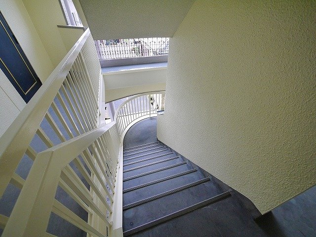 City PALACE21　郡山九条　パート1のその他|共有階段