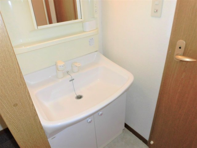 グリーンフィールド21の独立洗面台