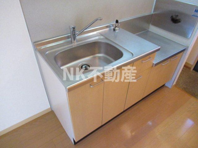 【キッチン】 | ヴィブレ・メゾンドゥ（八戸ノ里賃貸） | キッチンです