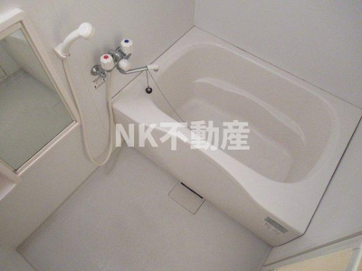 【浴室】 | ヴィブレ・メゾンドゥ（八戸ノ里賃貸） | お風呂です