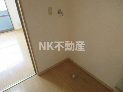 【設備】 | ヴィブレ・メゾンドゥ（八戸ノ里賃貸） | 洗濯機は室内に置けます