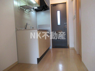 【内装】 | ヴィブレ・メゾンドゥ（八戸ノ里賃貸） | 明るい色調の室内です