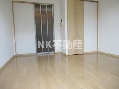 【居間・リビング】 | ヴィブレ・メゾンドゥ（八戸ノ里賃貸） | 洋室です