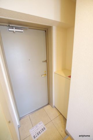 リッチハイツパークサイド　仲介手数料無料の玄関
