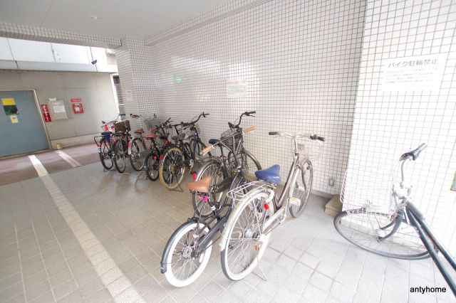 リッチハイツパークサイド　仲介手数料無料の駐車場