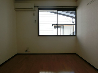 【寝室】 | メゾン・ラフィーネ