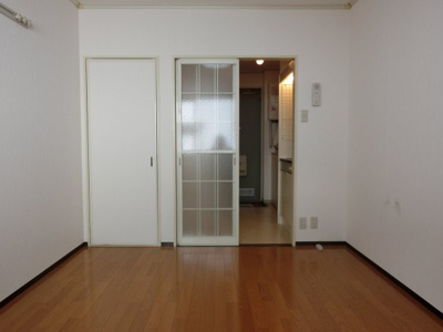 【居間・リビング】 | メゾン・ラフィーネ