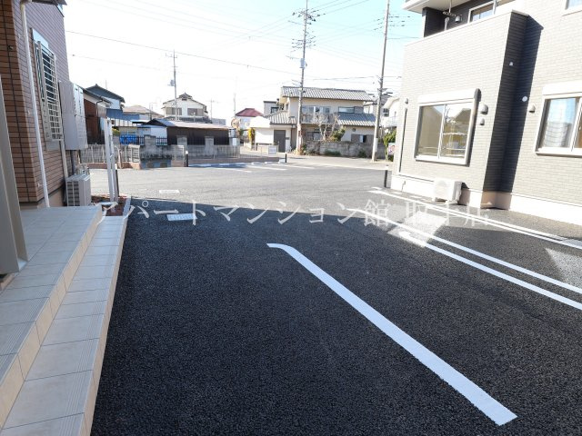 フィオーレⅠの駐車場