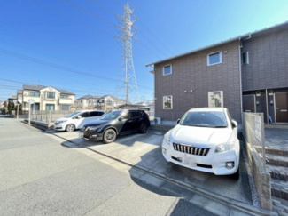 【駐車場】 | いつでも目の届く敷地内に駐車場があります♪荷物がかさばりがちなお買物にも、敷地内駐車場があると便利ですよね☆