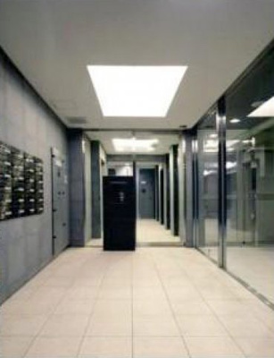 【エントランス】 | レオーネ綾瀬