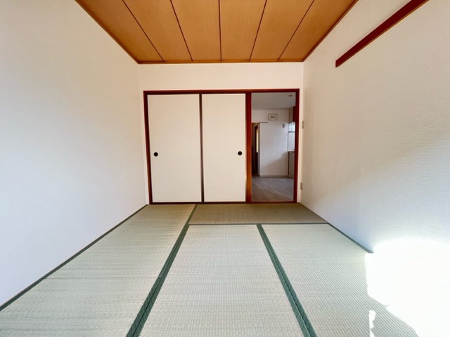 サントス泉ヶ丘の和室