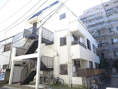 【外観】 | 中根岸レジデンス | 中根岸レジデンス　閑静な住宅街で静かな環境！入谷駅から徒歩８分・鶯谷駅から徒歩１１分！ワンフロア２世帯！全室角部屋！通風良好です！