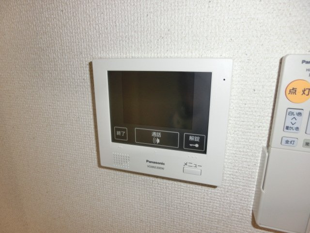 フジパレス三津屋Ⅴ番館のセキュリティ|モニターフォン