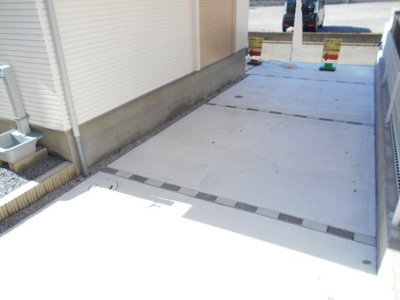 【駐車場】 | 春日部市　西金野井　全1棟　1号棟　39坪 | カースペースがあります