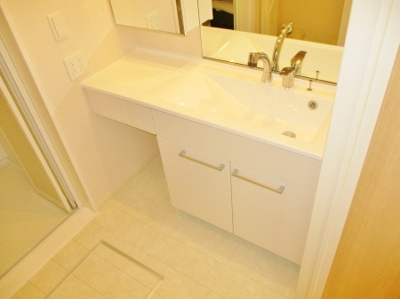 gloire　ｄｕｅの独立洗面台