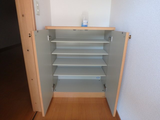 Confor Kajima A・Bの周辺