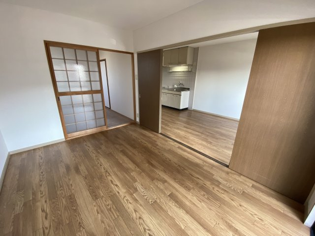 ヴィブレ司の洋室