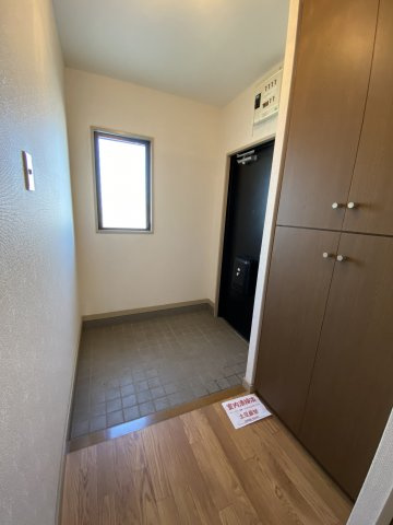 ヴィブレ司の玄関