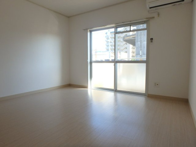 【寝室】 | レーヴ