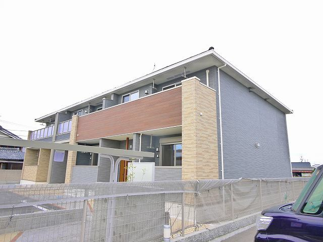 フローラ（二階堂上ノ庄町）の外観|おしゃれな外観です