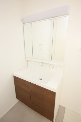 ユナイテッドテラスの独立洗面台