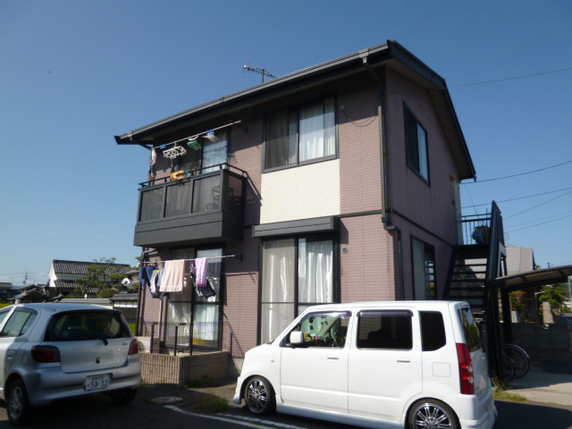 クレインコートBの外観