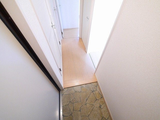サニーヒロの玄関|毎日通る玄関はこちらです
