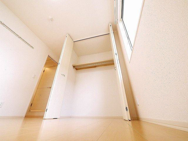 サニーヒロの収納|こまごまとしたものを収納できそうですね
