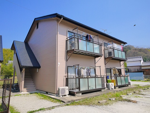 プラスパー豊井Ⅱの外観|外はこのようになっています