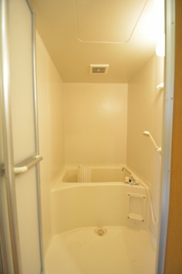 【浴室】 | コーポラスパークタウンB | 日々の疲れを癒すお風呂付です