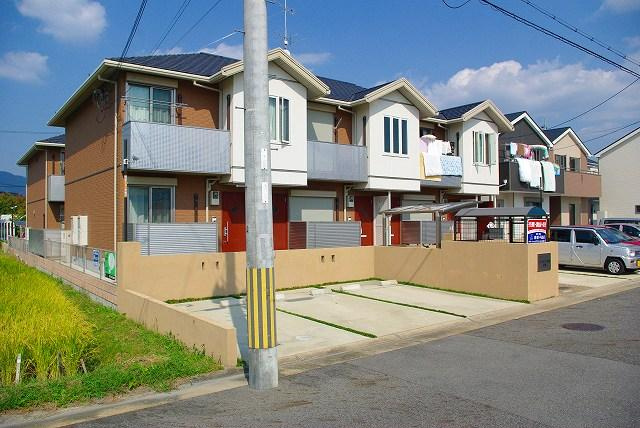 シャーメゾン加茂Bの外観