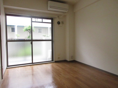 【居間・リビング】 | パールハイツ