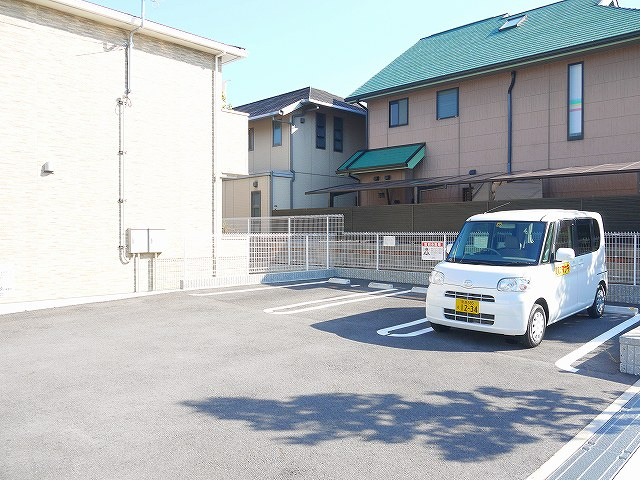 ベル・ボナールの駐車場