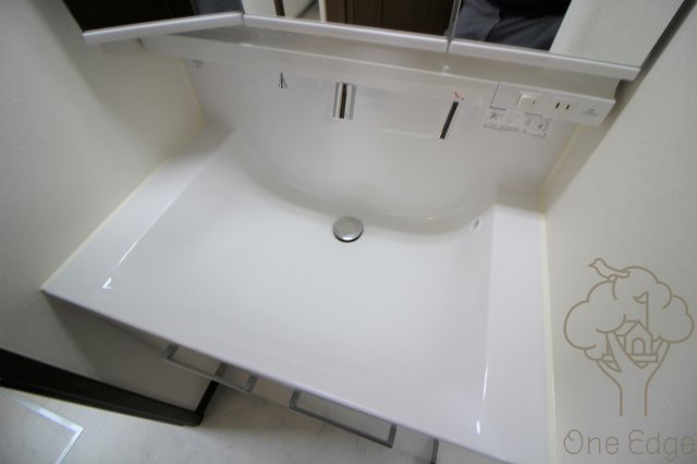 デザインメゾン茶屋町の独立洗面台