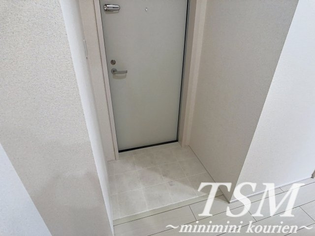 フジパレス寝屋川の玄関