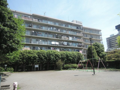 【周辺】 | グリーンパーク川崎 | 藤崎つつじ公園