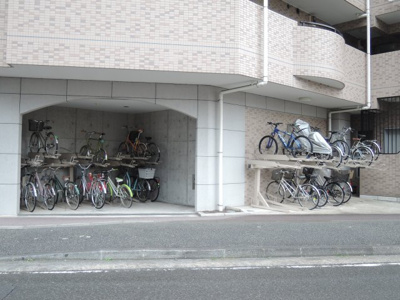 【その他共用部分】 | アール・ケープラザ新横浜 | 駐輪場