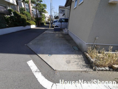 【駐車場】 | 片瀬海岸3丁目戸建